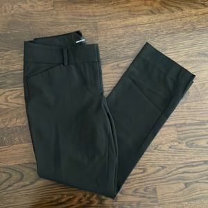 Women’s Express Editor Pants in black. Size 2.